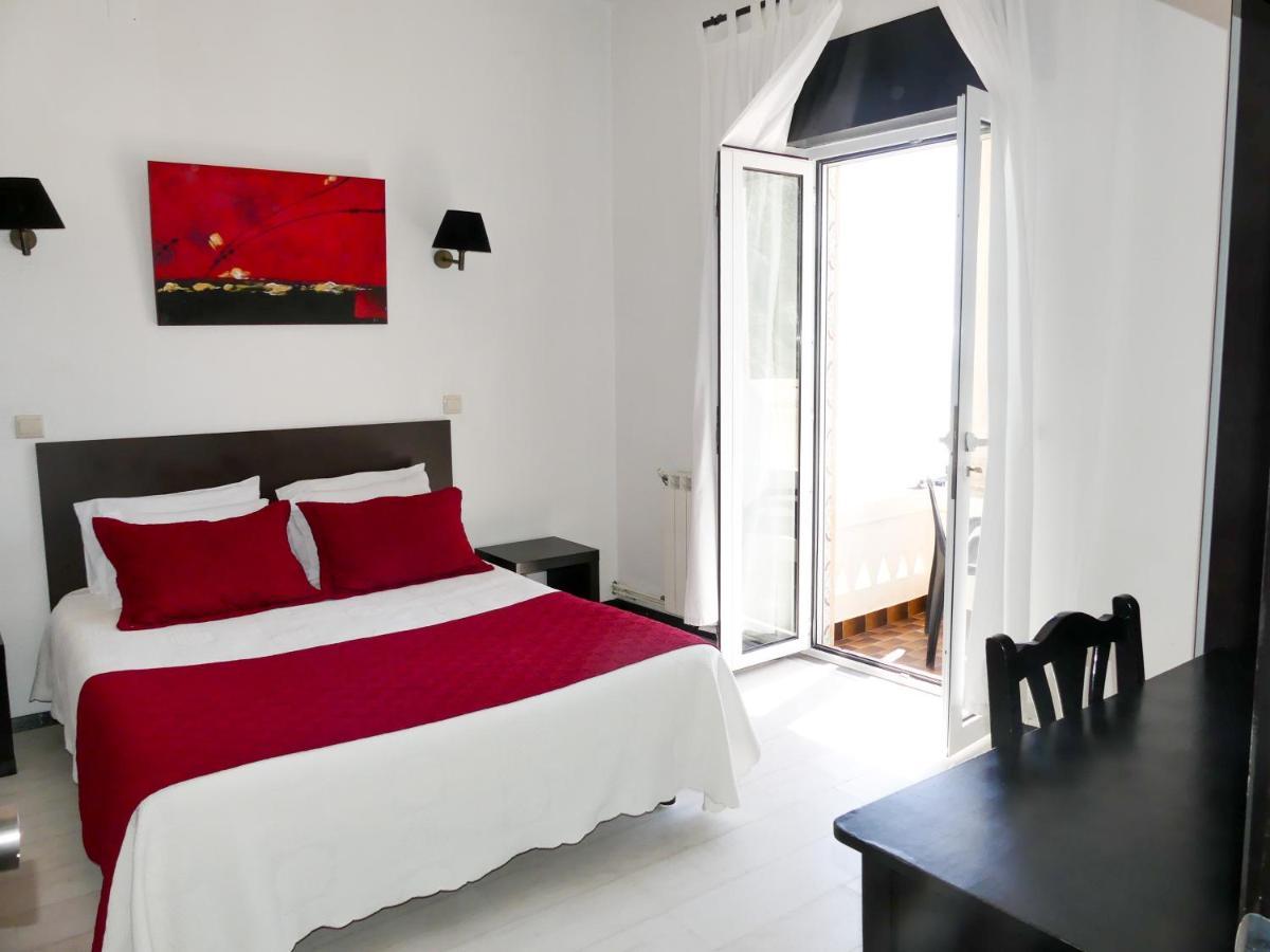 נאזרה Hotel Cubata מראה חיצוני תמונה