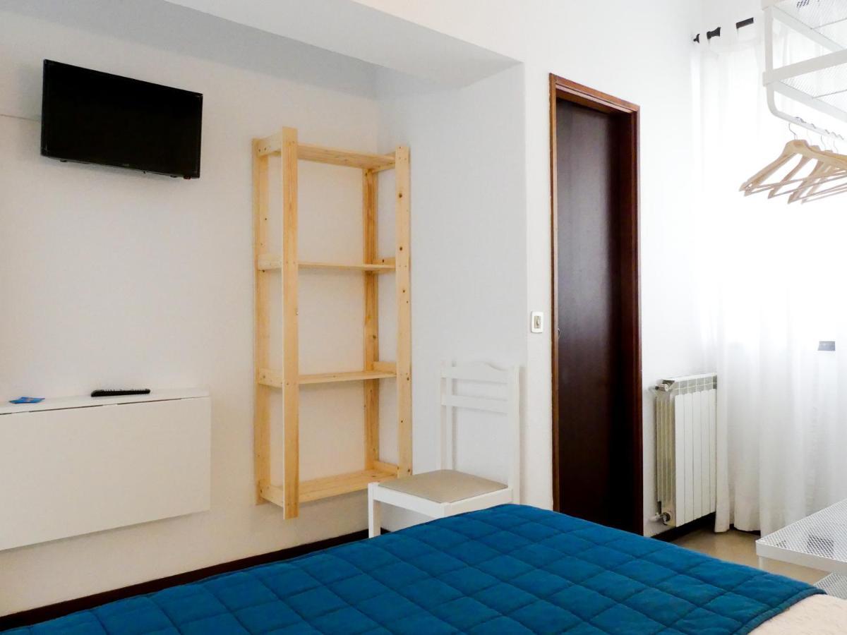 נאזרה Hotel Cubata מראה חיצוני תמונה