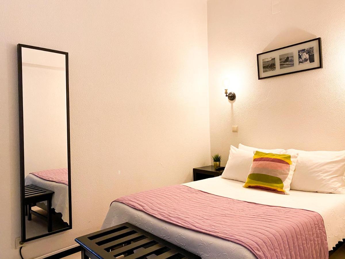 נאזרה Hotel Cubata מראה חיצוני תמונה