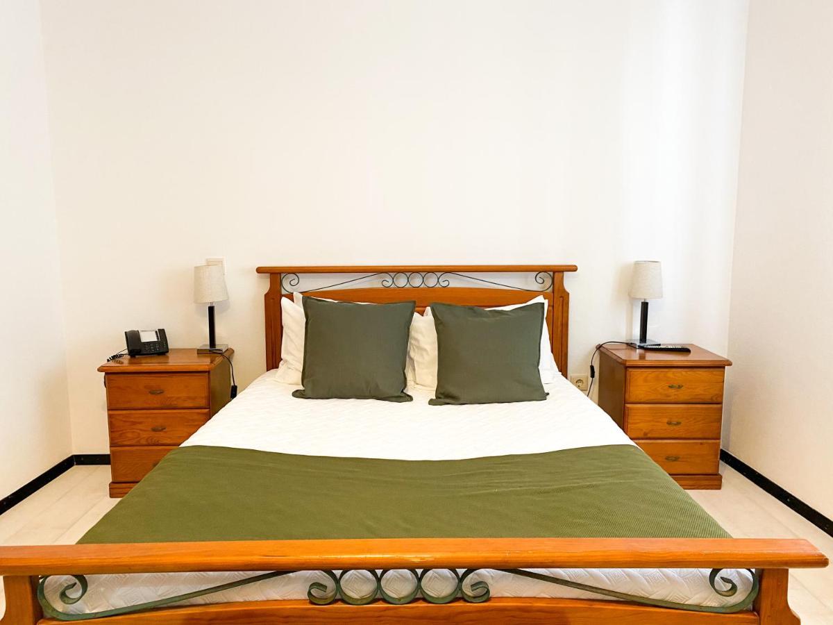 נאזרה Hotel Cubata מראה חיצוני תמונה