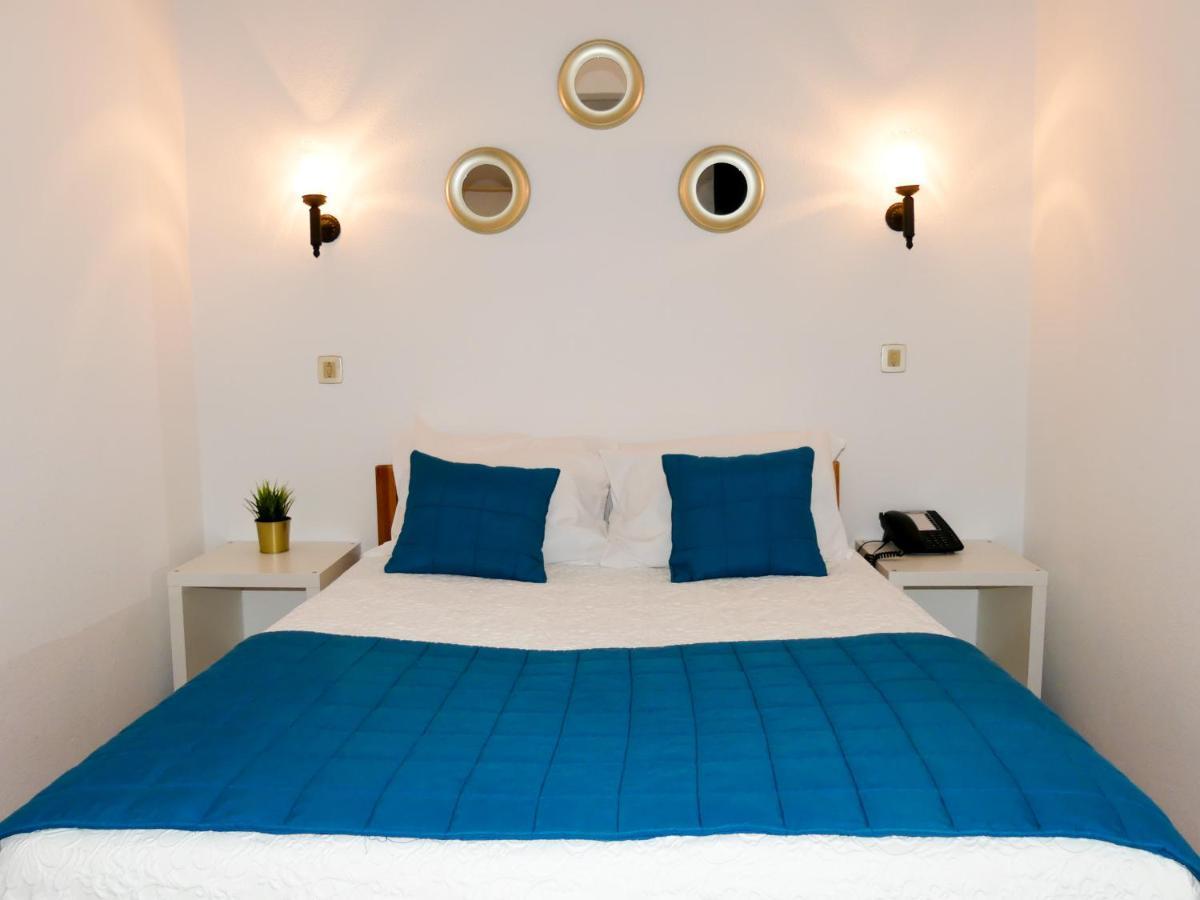 נאזרה Hotel Cubata מראה חיצוני תמונה